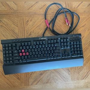 Corsair K95 RGB Mechanical Gaming Keyboard with wrist rest